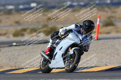 media/Jan-13-2024-SoCal Trackdays (Sat) [[9c032fe5aa]]/Turn 11 (1030am)/
